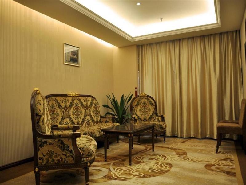 Greentree Inn Jiangxi Nanchang Fuzhou Road Renmin Park Business Hotel Exterior photo