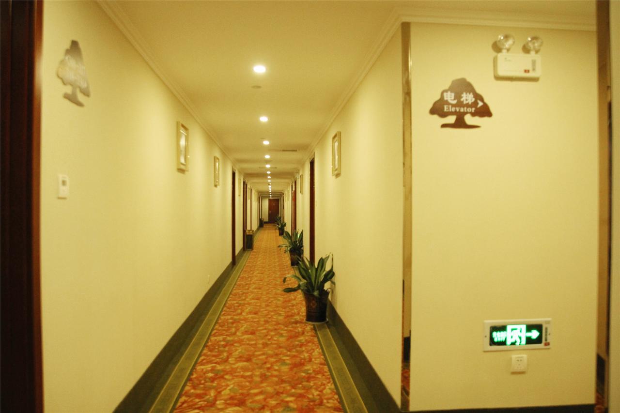 Greentree Inn Jiangxi Nanchang Fuzhou Road Renmin Park Business Hotel Exterior photo